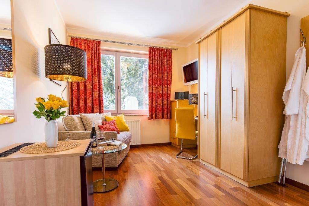 Das Moser - Hotel Garni Am See (Adults Only) Villach Exterior foto